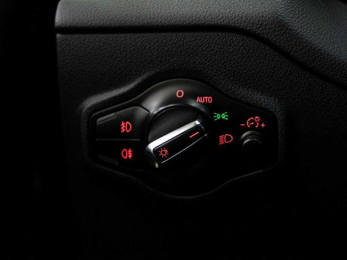 Audi Q5 б/у, 2012, Роботизированная. Фото: #14