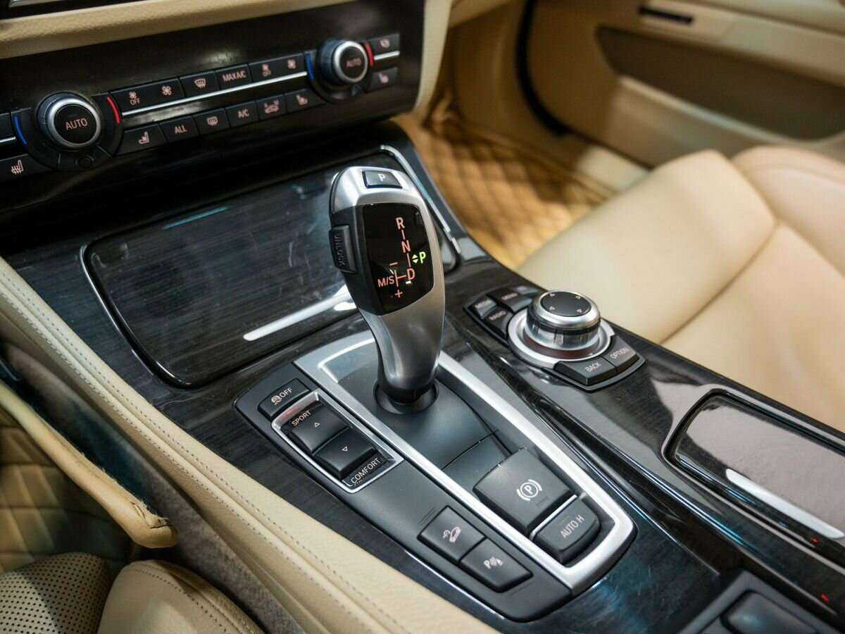 BMW 5 серии б/у, 2013, Автоматическая. Фото: #19