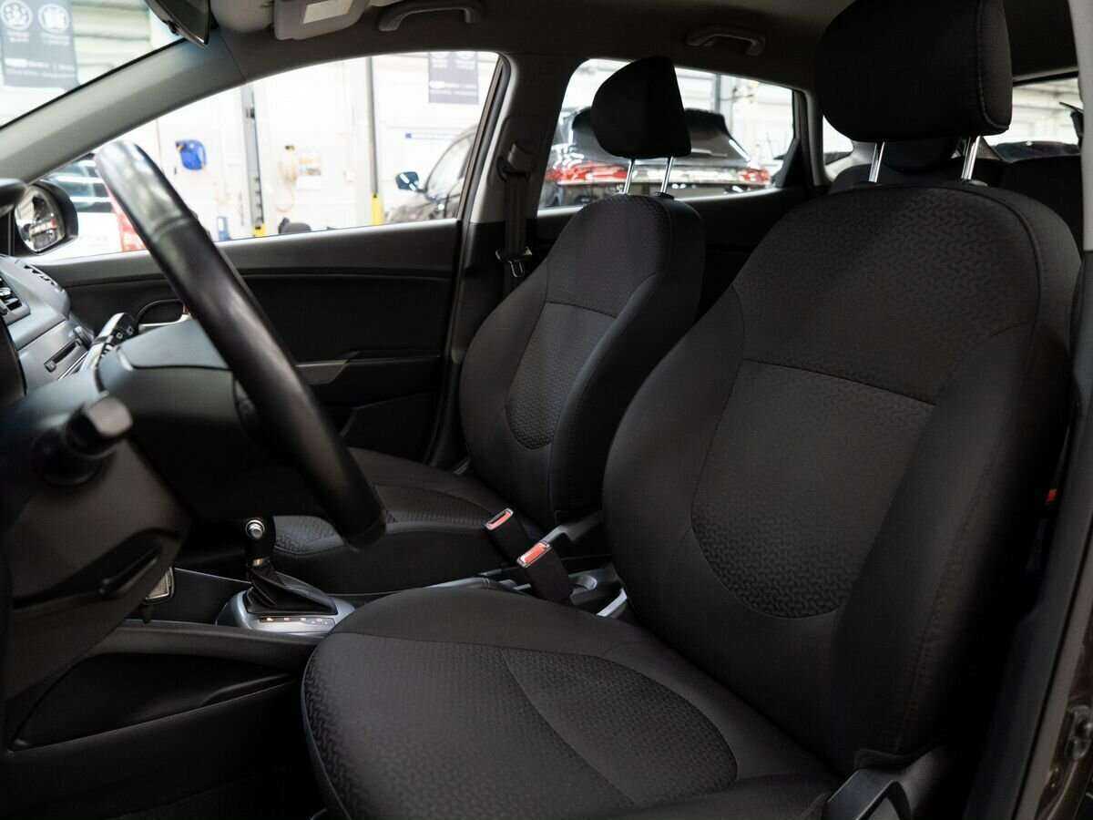 Kia Rio б/у, 2015, Автоматическая. Фото: #5