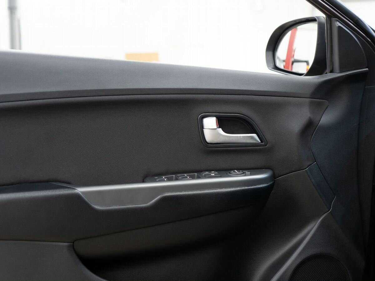 Kia Rio б/у, 2015, Автоматическая. Фото: #14