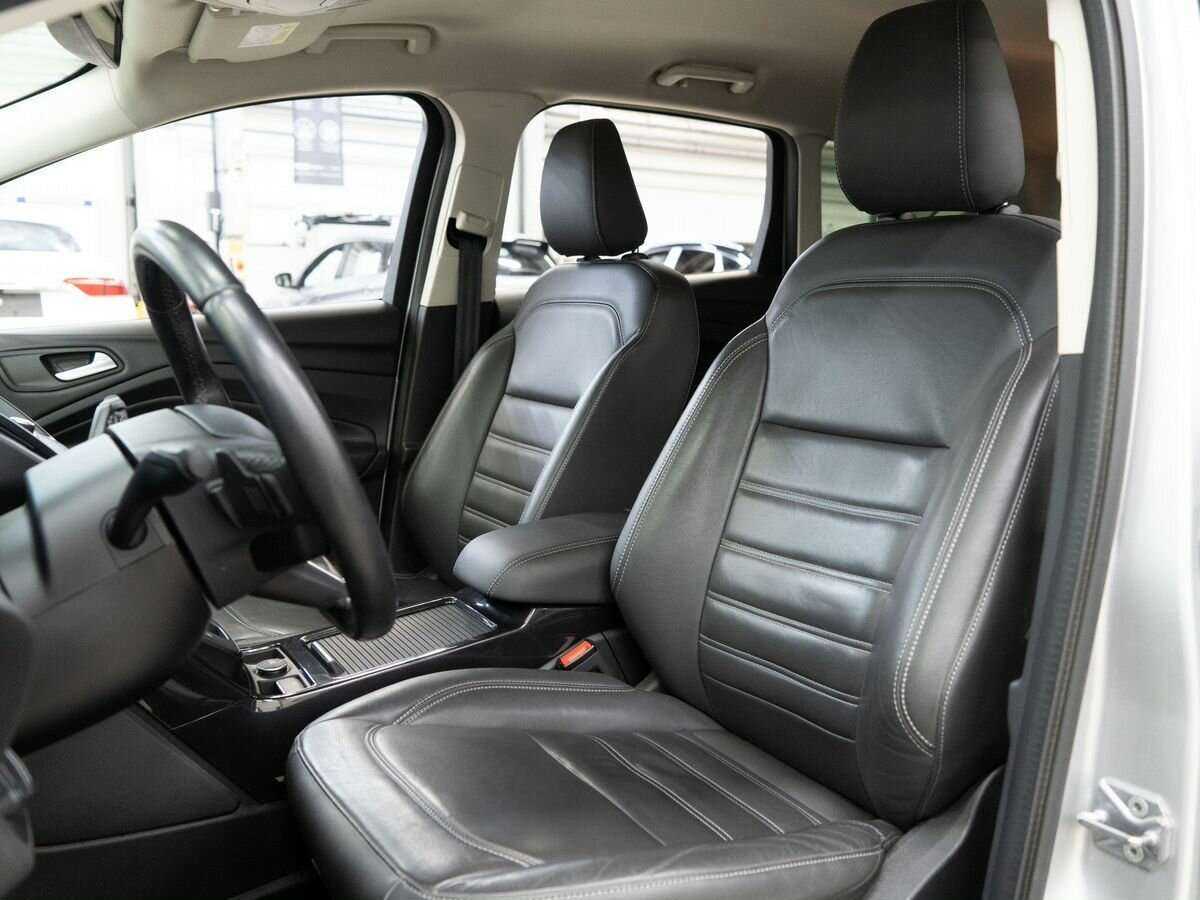 Ford Kuga б/у, 2017, Автоматическая. Фото: #5