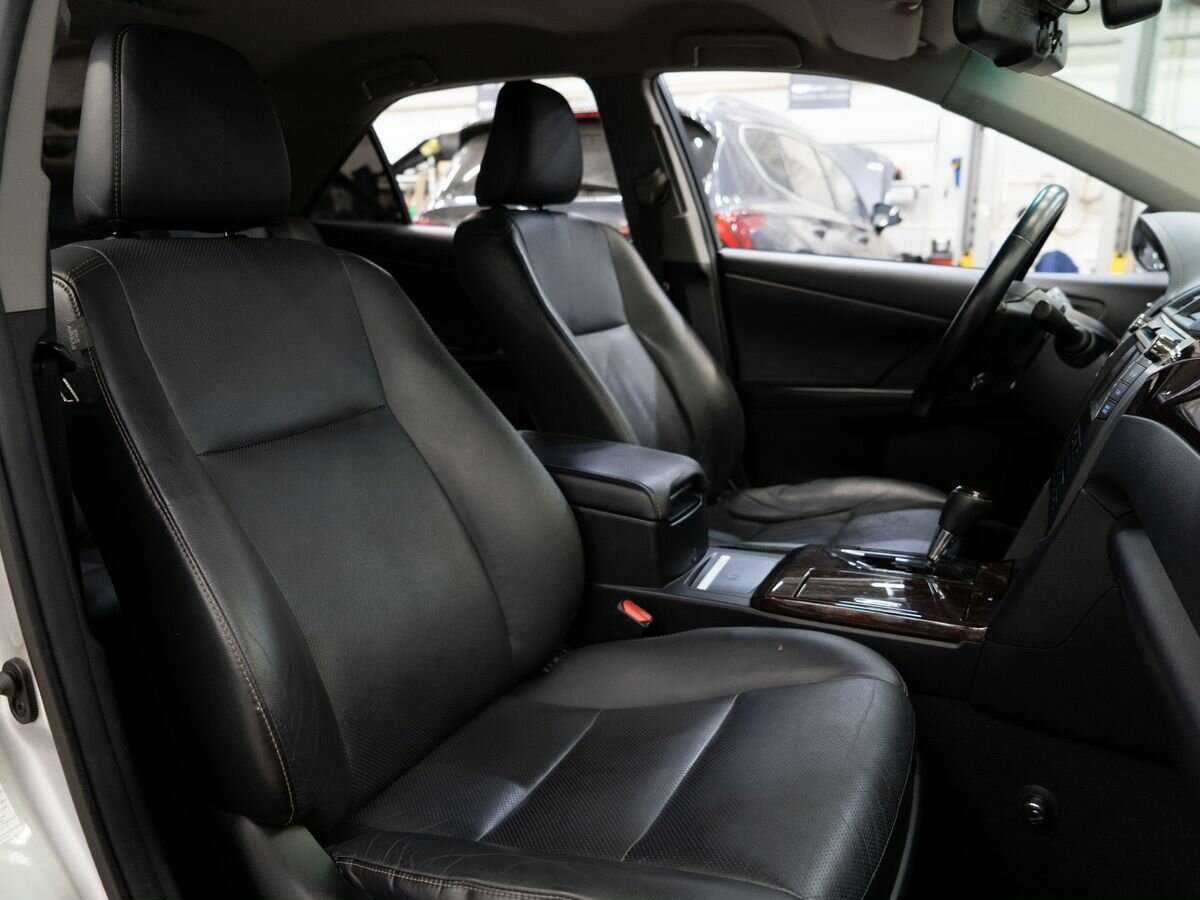 Toyota Camry б/у, 2015, Автоматическая. Фото: #9