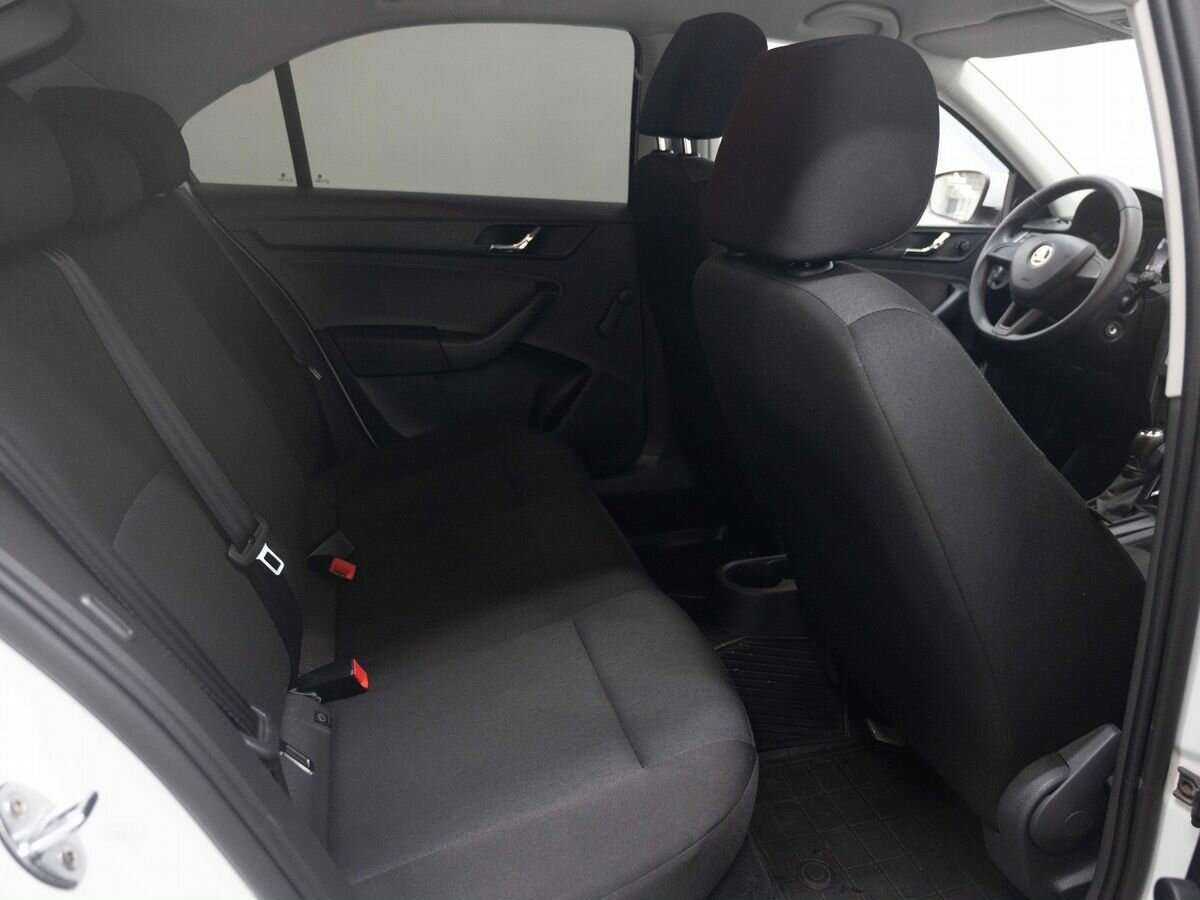 Шкода Рапид б/у, 2017, Автоматическая. Фото: #9