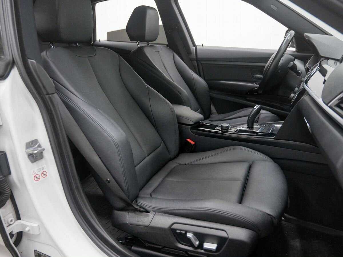 BMW 3 серии б/у, 2017, Автоматическая. Фото: #11