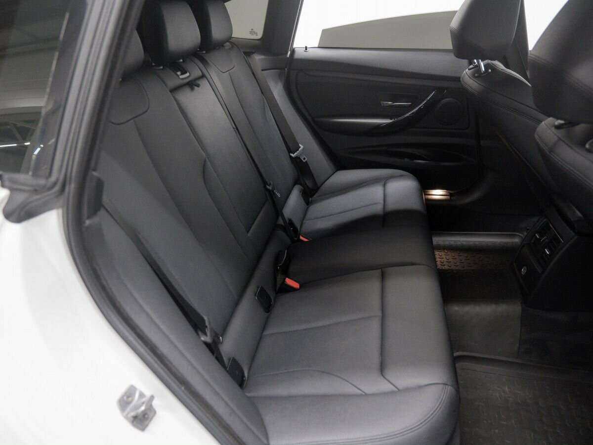 BMW 3 серии б/у, 2017, Автоматическая. Фото: #12