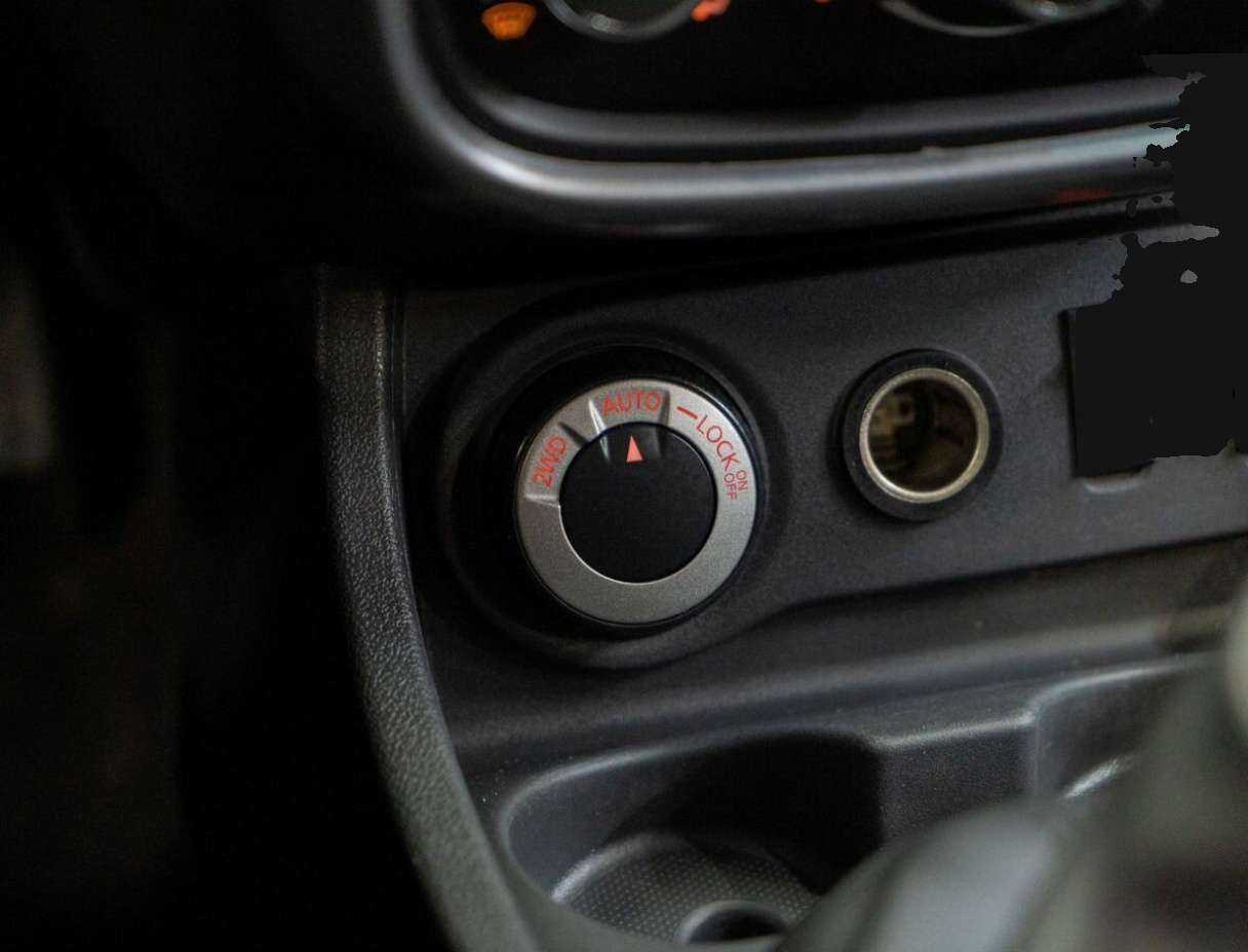 Renault Duster б/у, 2012, Механическая. Фото: #14