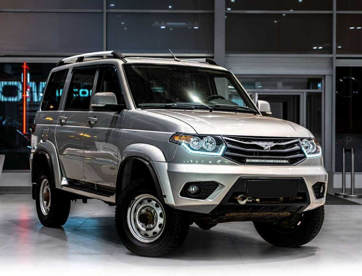 УАЗ Patriot б/у, 2015, Механическая. Фото: #1