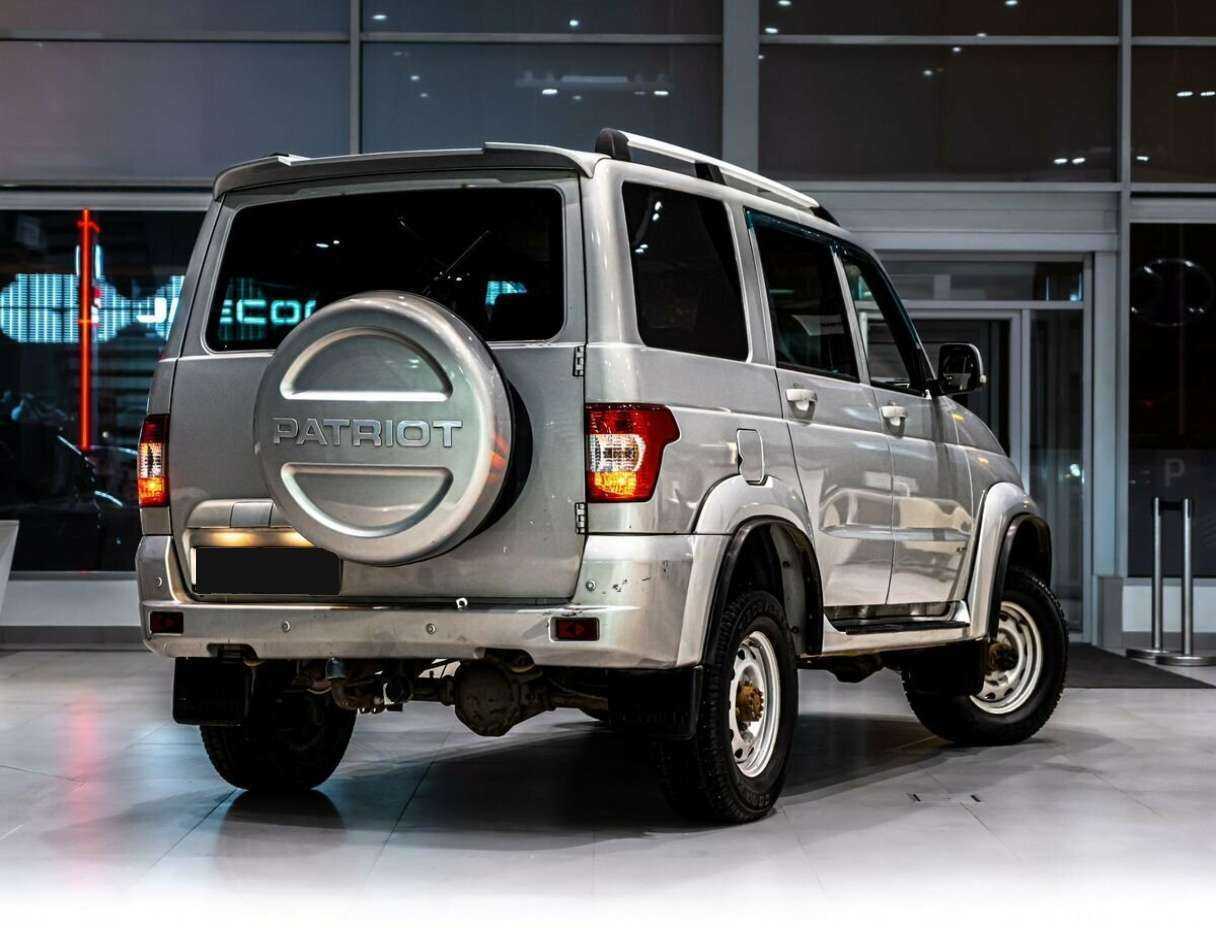 УАЗ Patriot б/у, 2015, Механическая. Фото: #2