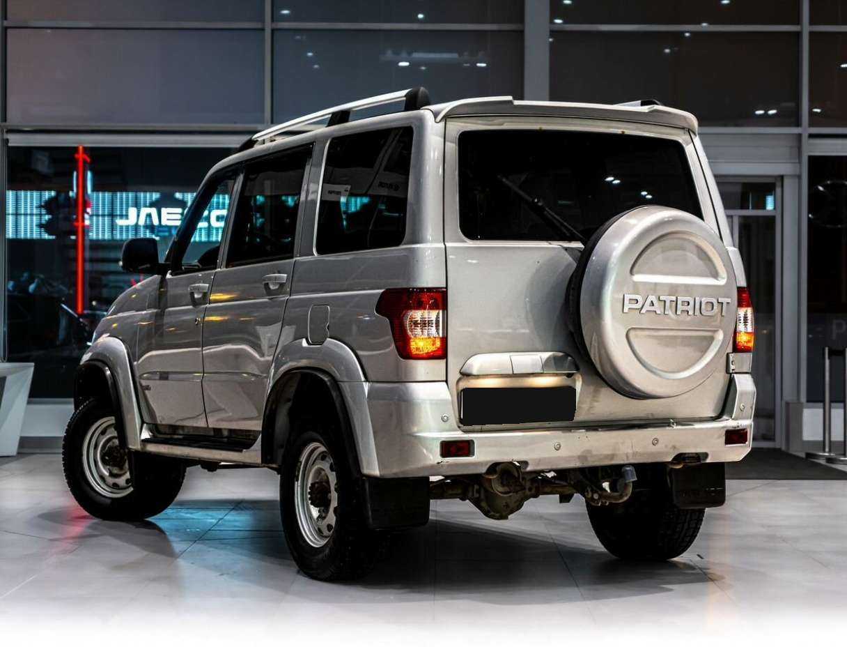 УАЗ Patriot б/у, 2015, Механическая. Фото: #3