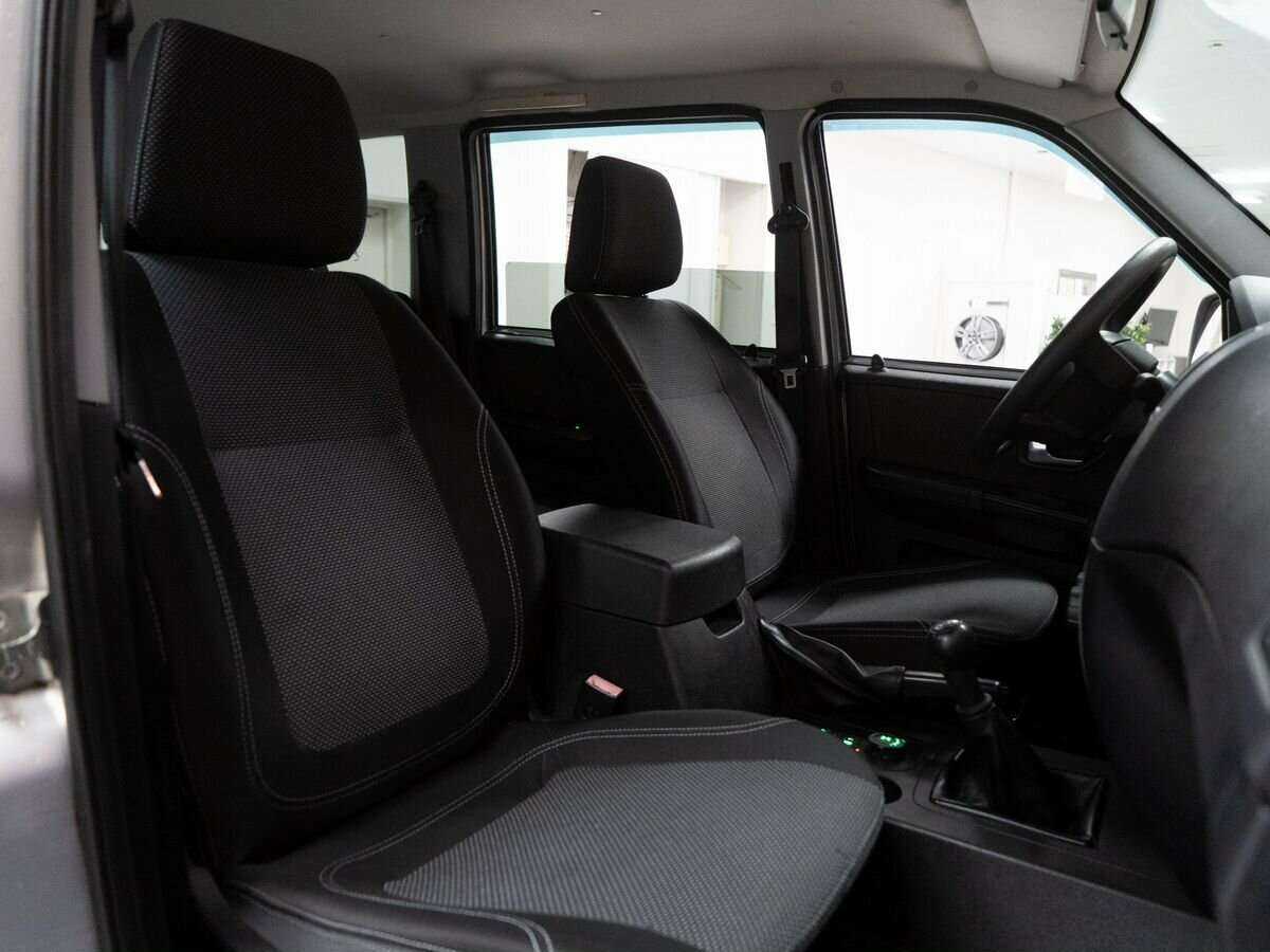 УАЗ Patriot б/у, 2015, Механическая. Фото: #9