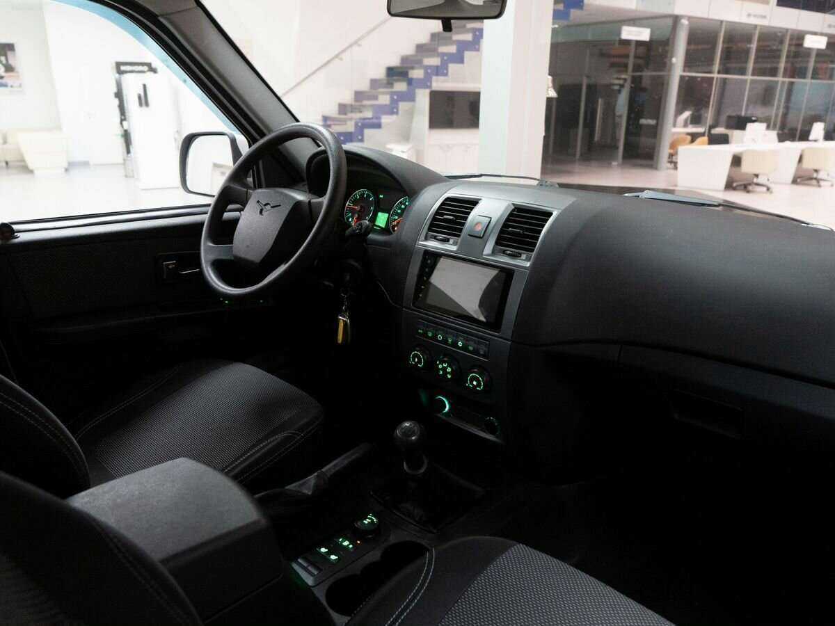 УАЗ Patriot б/у, 2015, Механическая. Фото: #10