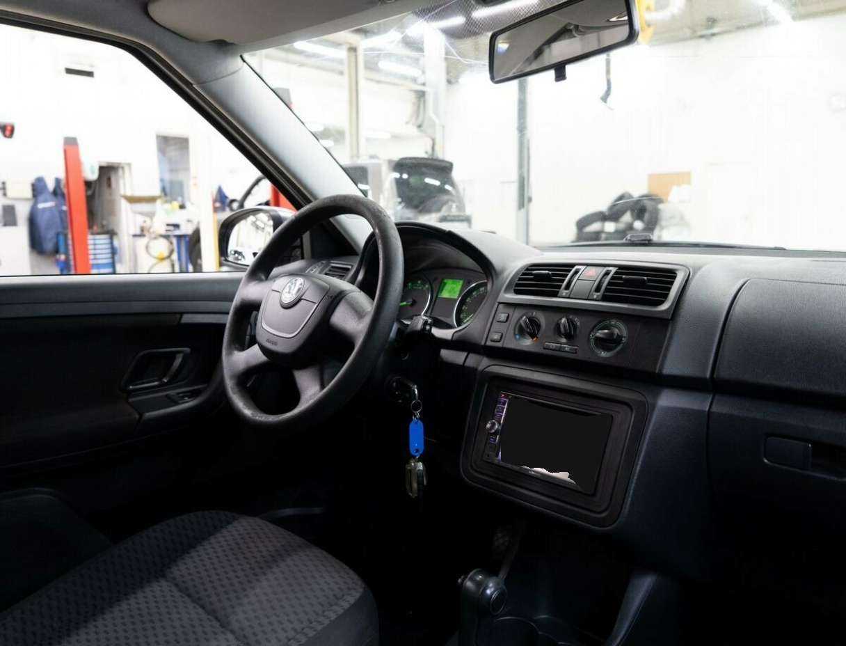 Skoda Fabia б/у, 2012, Автоматическая. Фото: #15