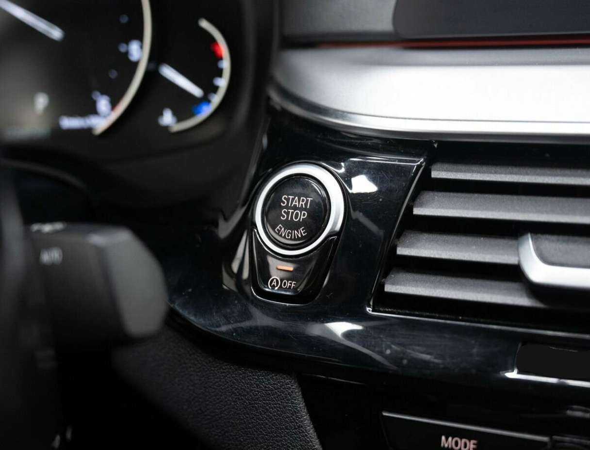 BMW 5 серии б/у, 2018, Автоматическая. Фото: #21