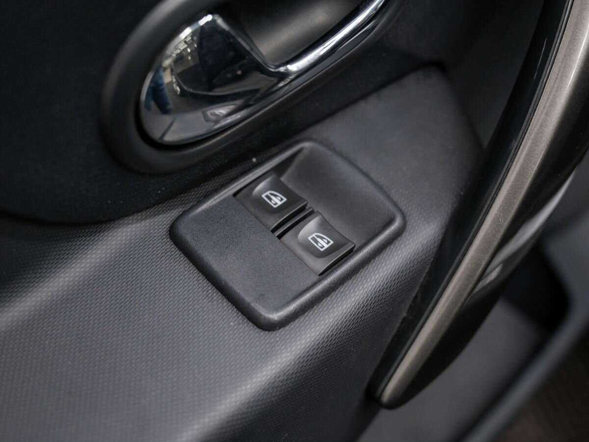 Рено Сандеро б/у, 2015, Роботизированная. Фото: #15