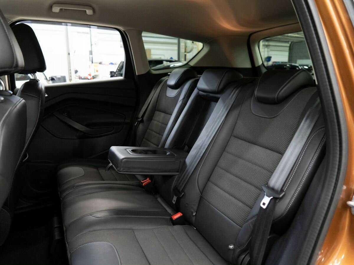 Ford Kuga б/у, 2013, Роботизированная. Фото: #5