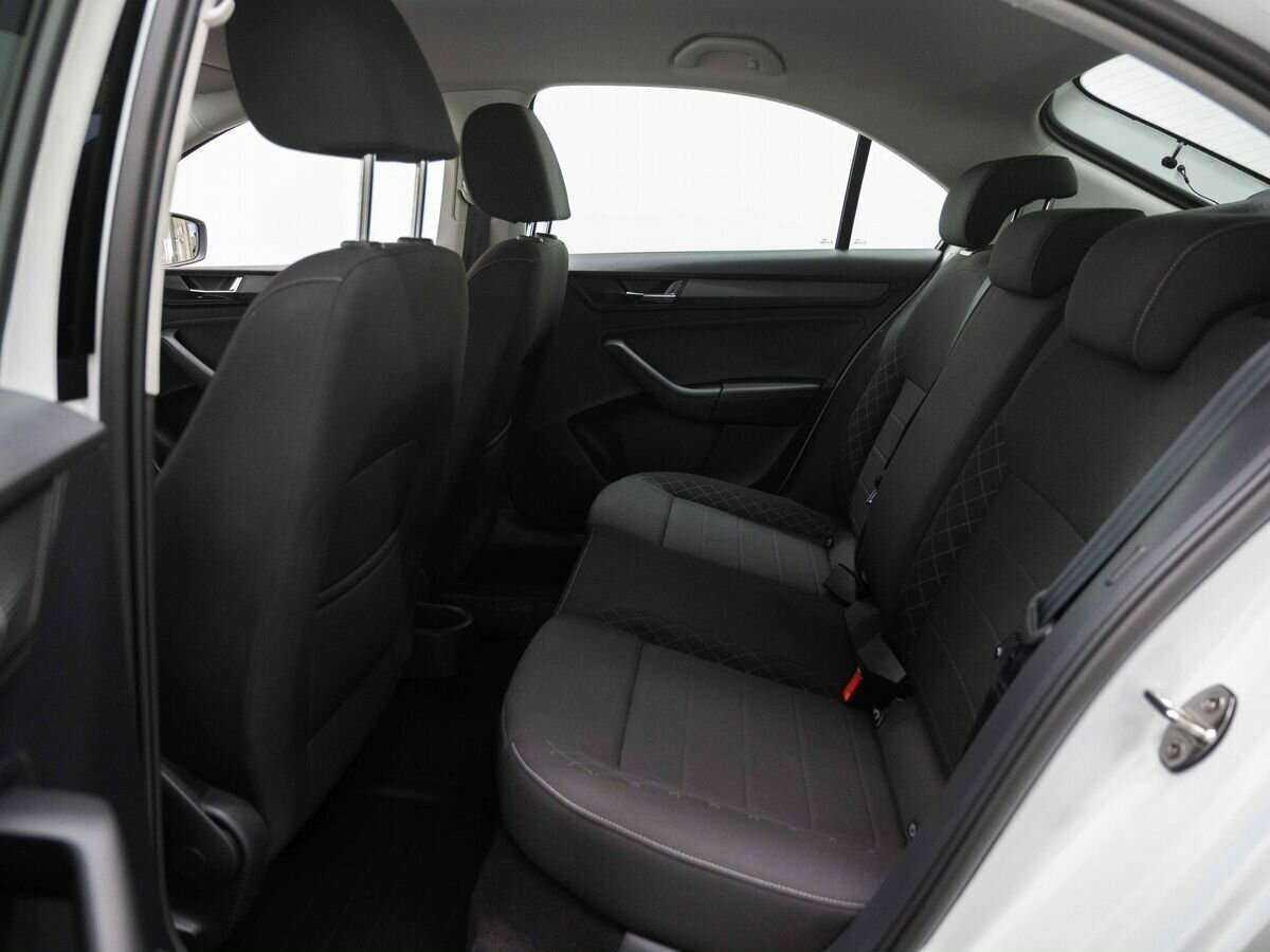 Шкода Рапид б/у, 2022, Автоматическая. Фото: #11