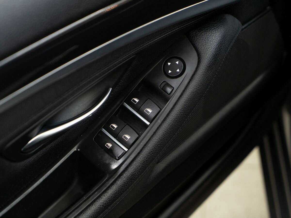 BMW 5 серии б/у, 2014, Автоматическая. Фото: #13