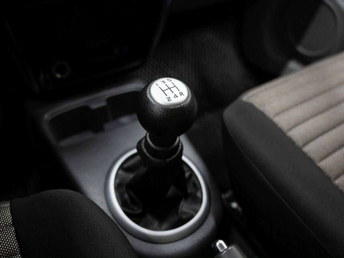 Suzuki SX4 б/у, 2013, Механическая. Фото: #19