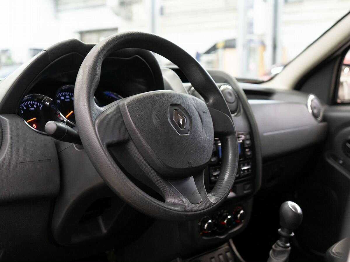 Renault Duster б/у, 2015, Механическая. Фото: #4