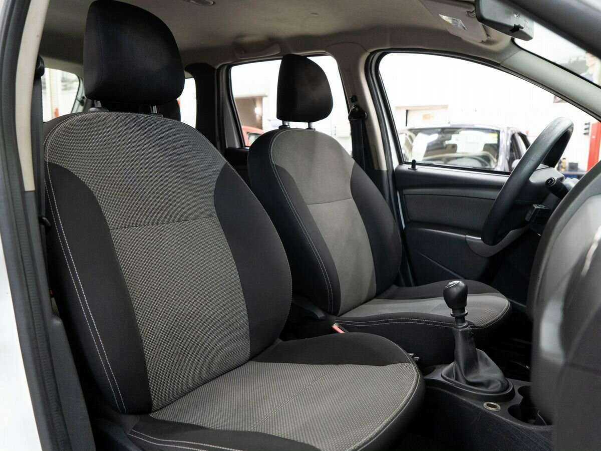 Renault Duster б/у, 2015, Механическая. Фото: #9