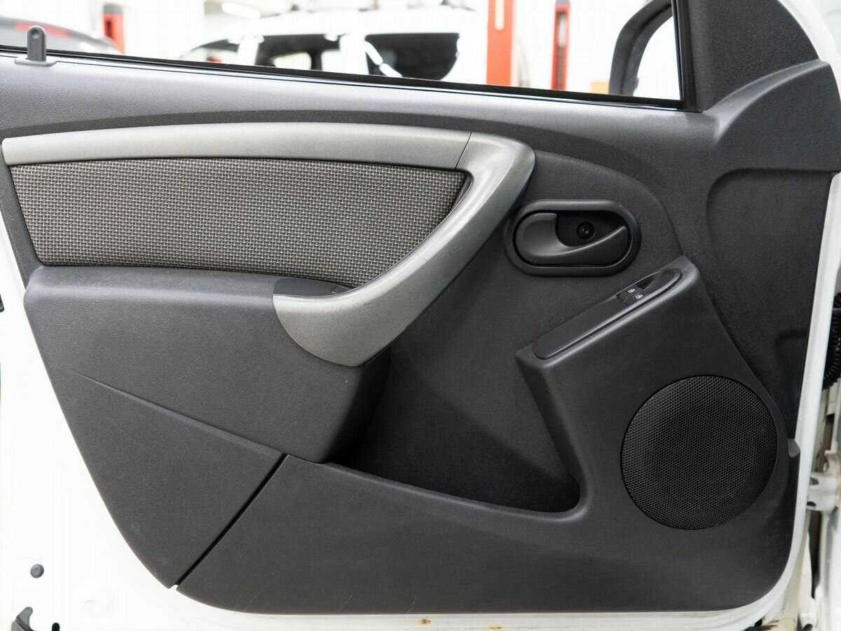 Renault Duster б/у, 2015, Механическая. Фото: #14