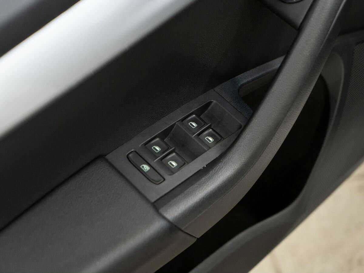 Skoda Octavia б/у, 2014, Механическая. Фото: #12