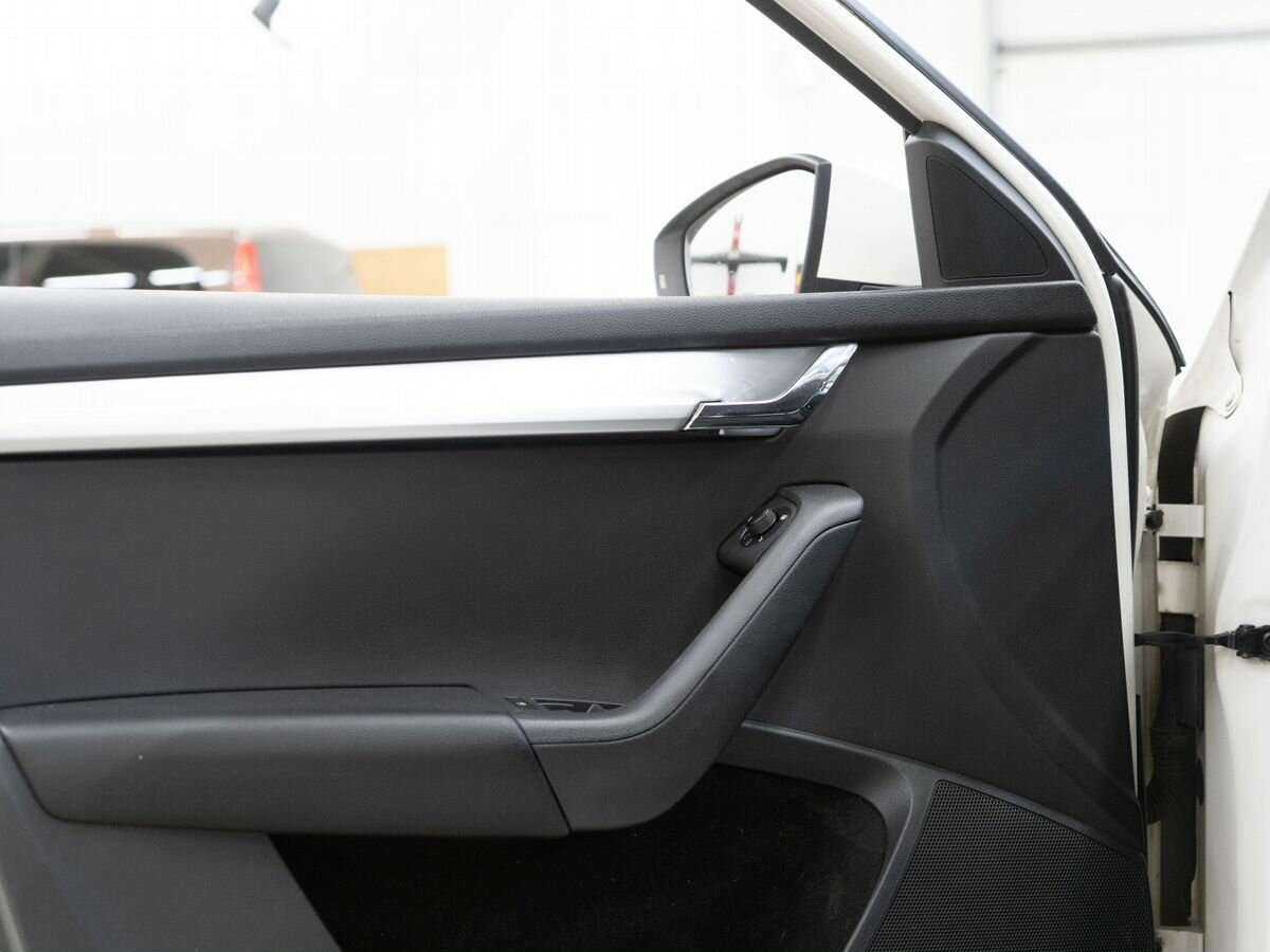 Skoda Octavia б/у, 2014, Механическая. Фото: #13