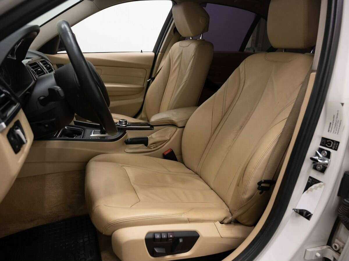 BMW 3 серии б/у, 2012, Автоматическая. Фото: #7