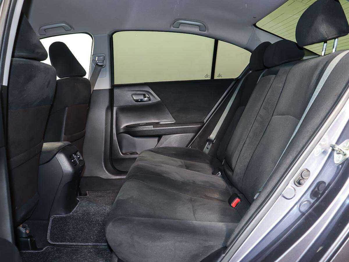 Honda Accord б/у, 2013, Автоматическая. Фото: #6