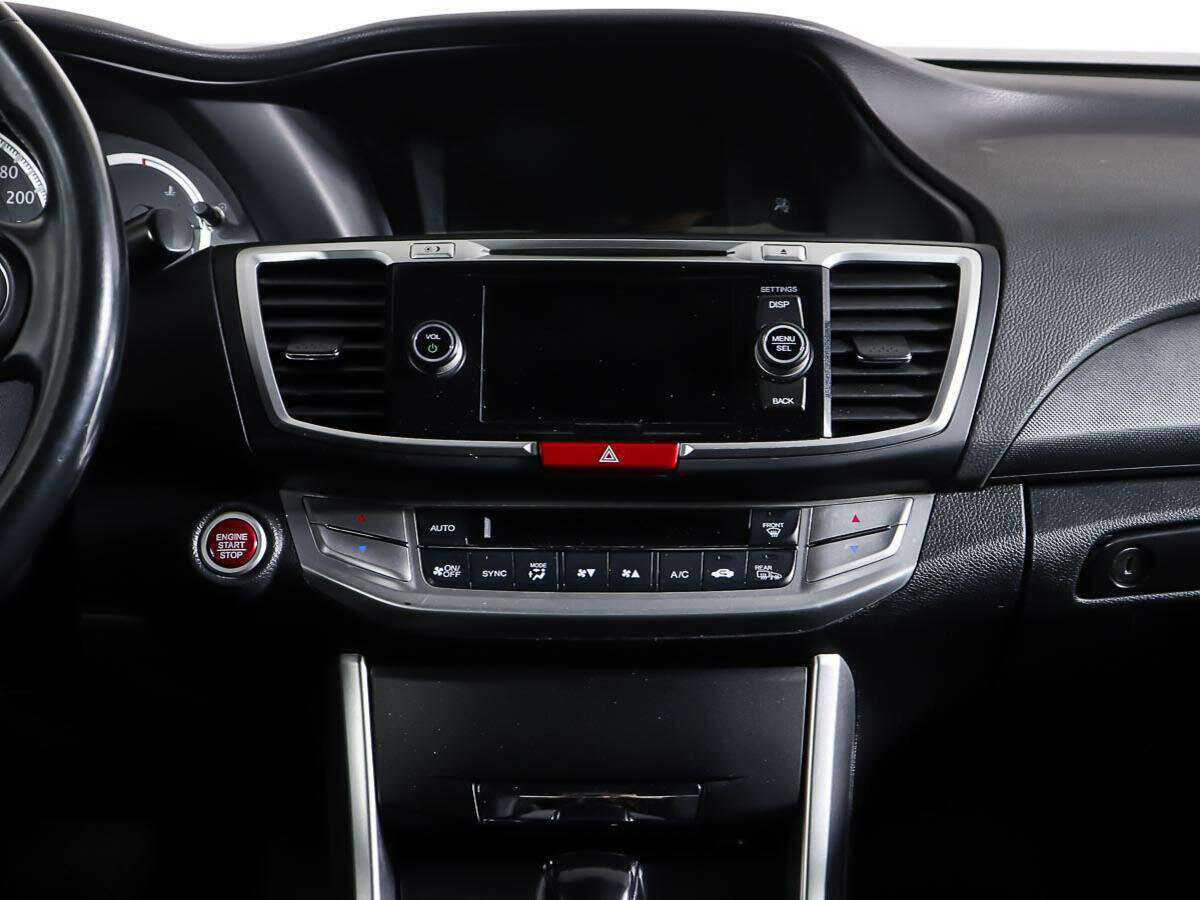 Honda Accord б/у, 2013, Автоматическая. Фото: #8