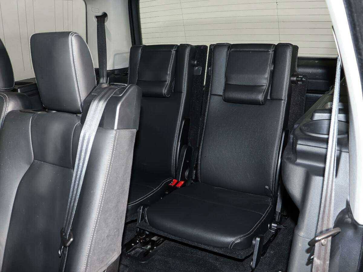 Land Rover Discovery б/у, 2012, Автоматическая. Фото: #12