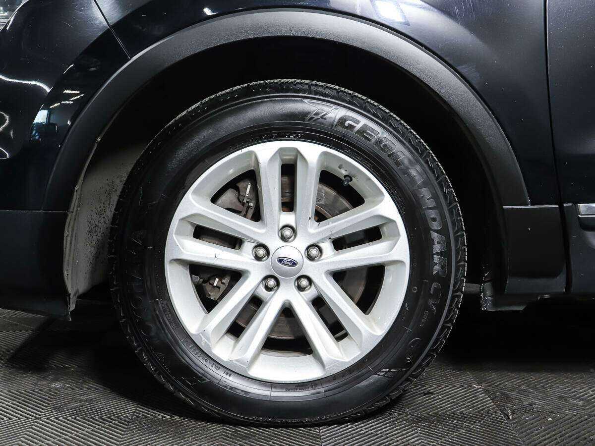 Ford Explorer б/у, 2014, Автоматическая. Фото: #24