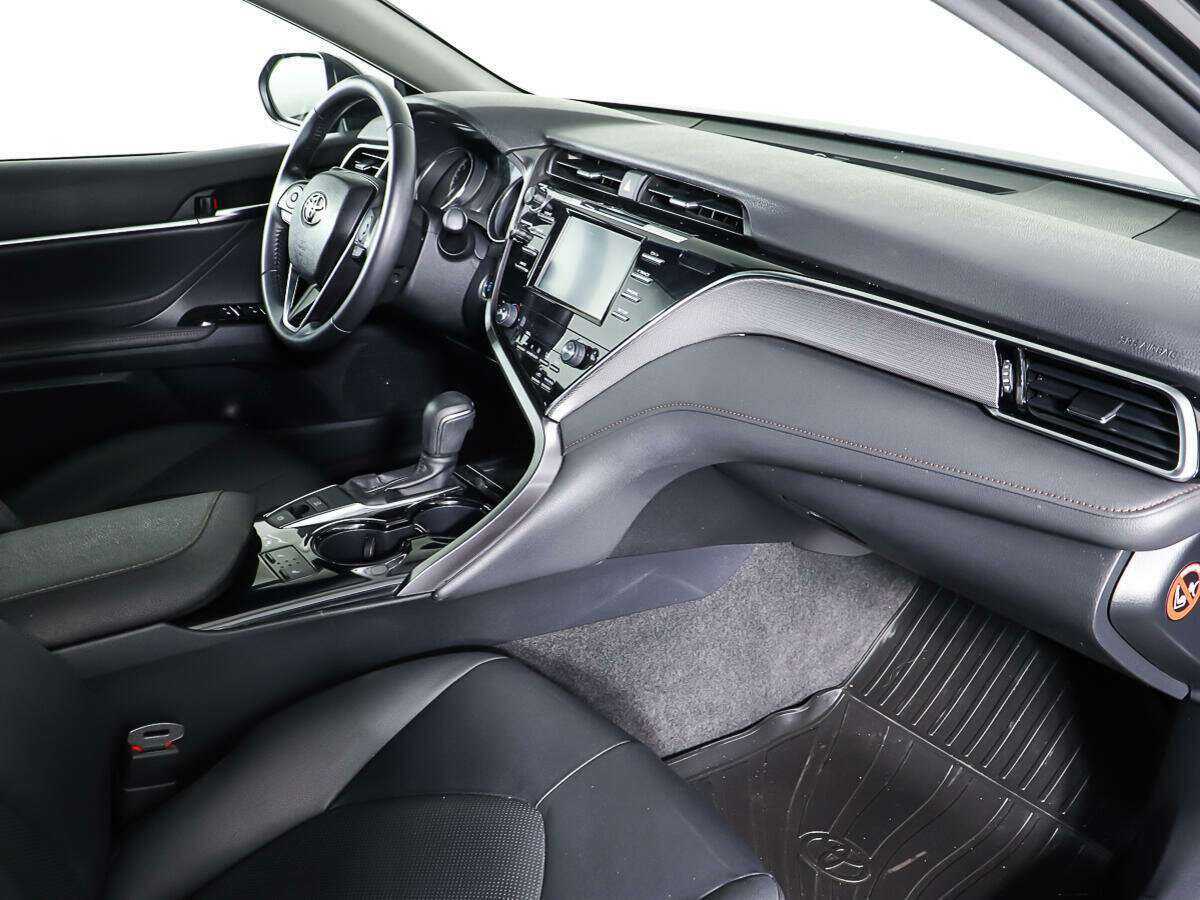 Toyota Camry б/у, 2020, Автоматическая. Фото: #8