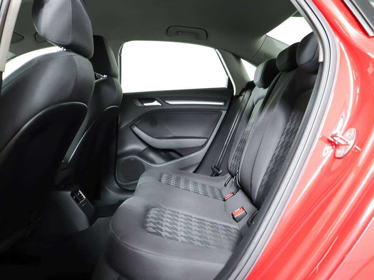 Audi A3 б/у, 2015, Роботизированная. Фото: #10