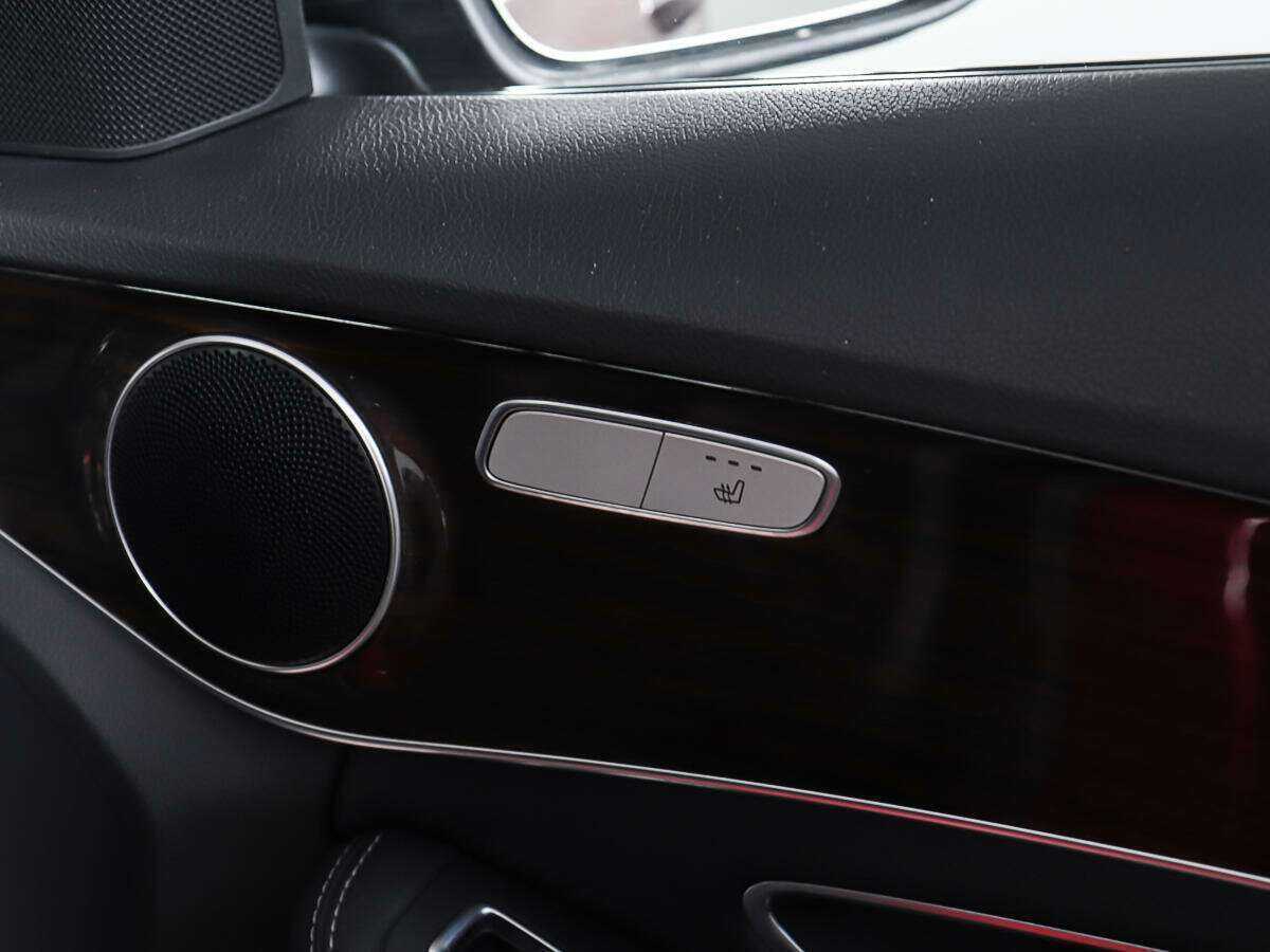 Mercedes-Benz C-Класс б/у, 2016, Автоматическая. Фото: #16