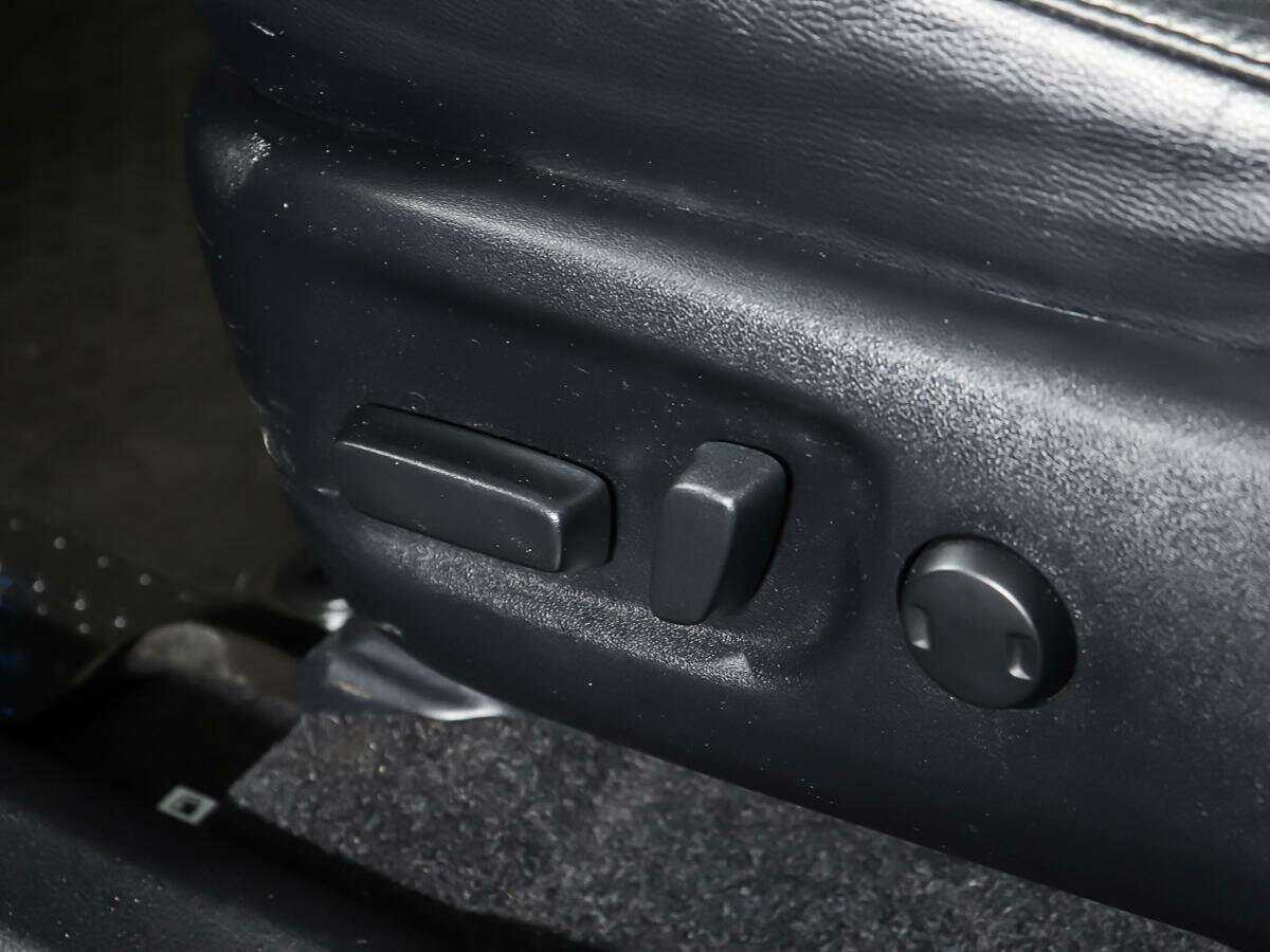 Toyota RAV4 б/у, 2018, Автоматическая. Фото: #16