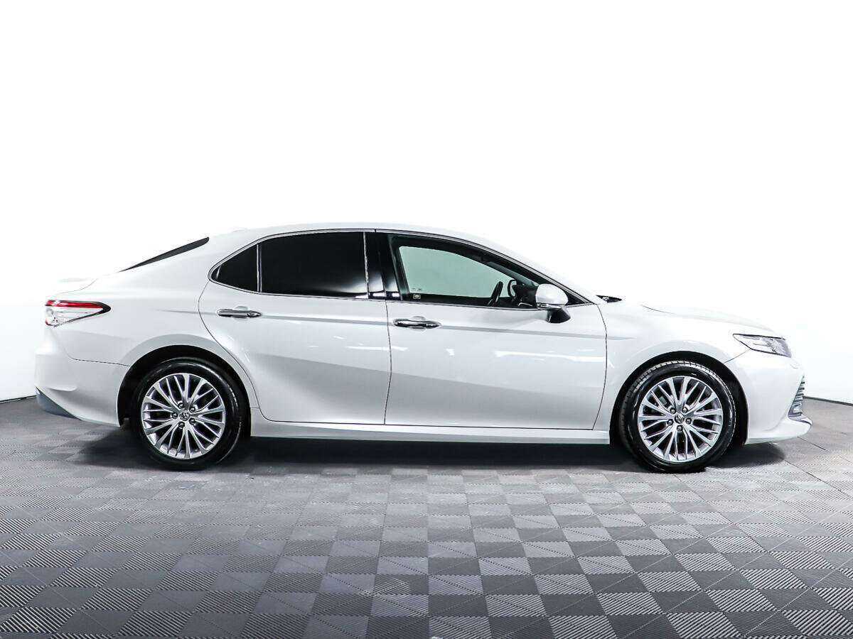 Toyota Camry б/у, 2019, Автоматическая. Фото: #3