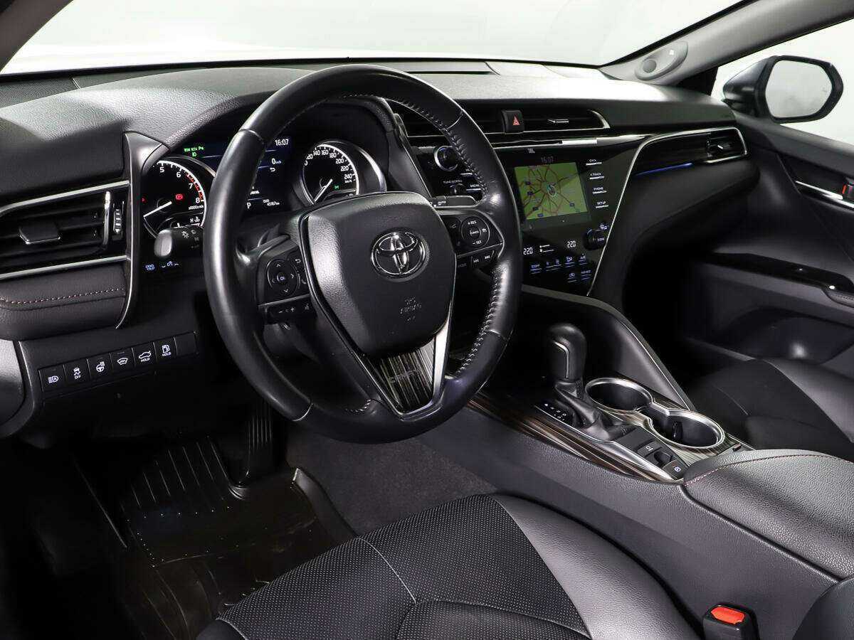Toyota Camry б/у, 2020, Автоматическая. Фото: #10