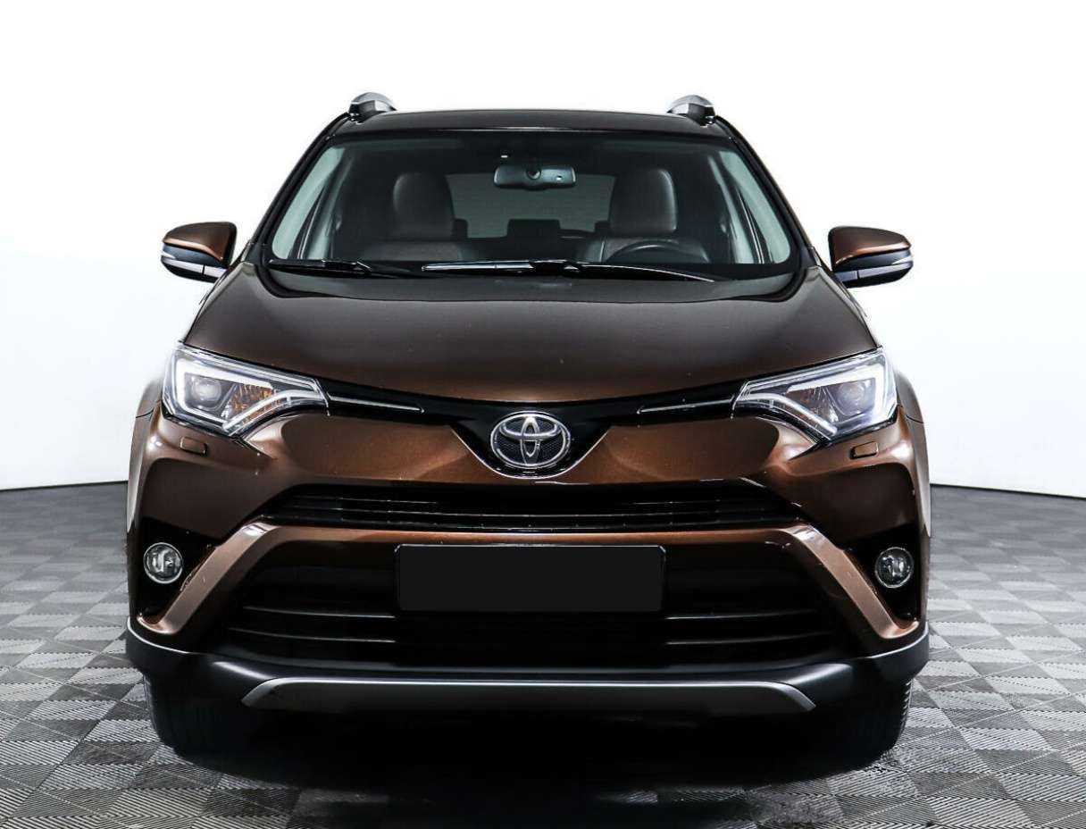 Toyota RAV4 б/у, 2018, Автоматическая. Фото: #1