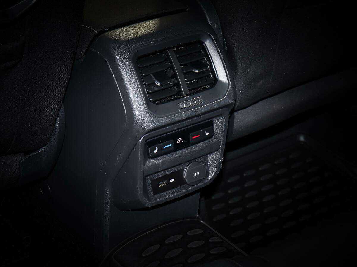 Volkswagen Tiguan б/у, 2018, Роботизированная. Фото: #17