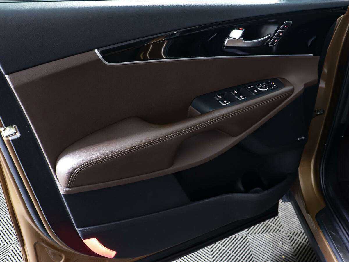 Kia Sorento б/у, 2017, Автоматическая. Фото: #16