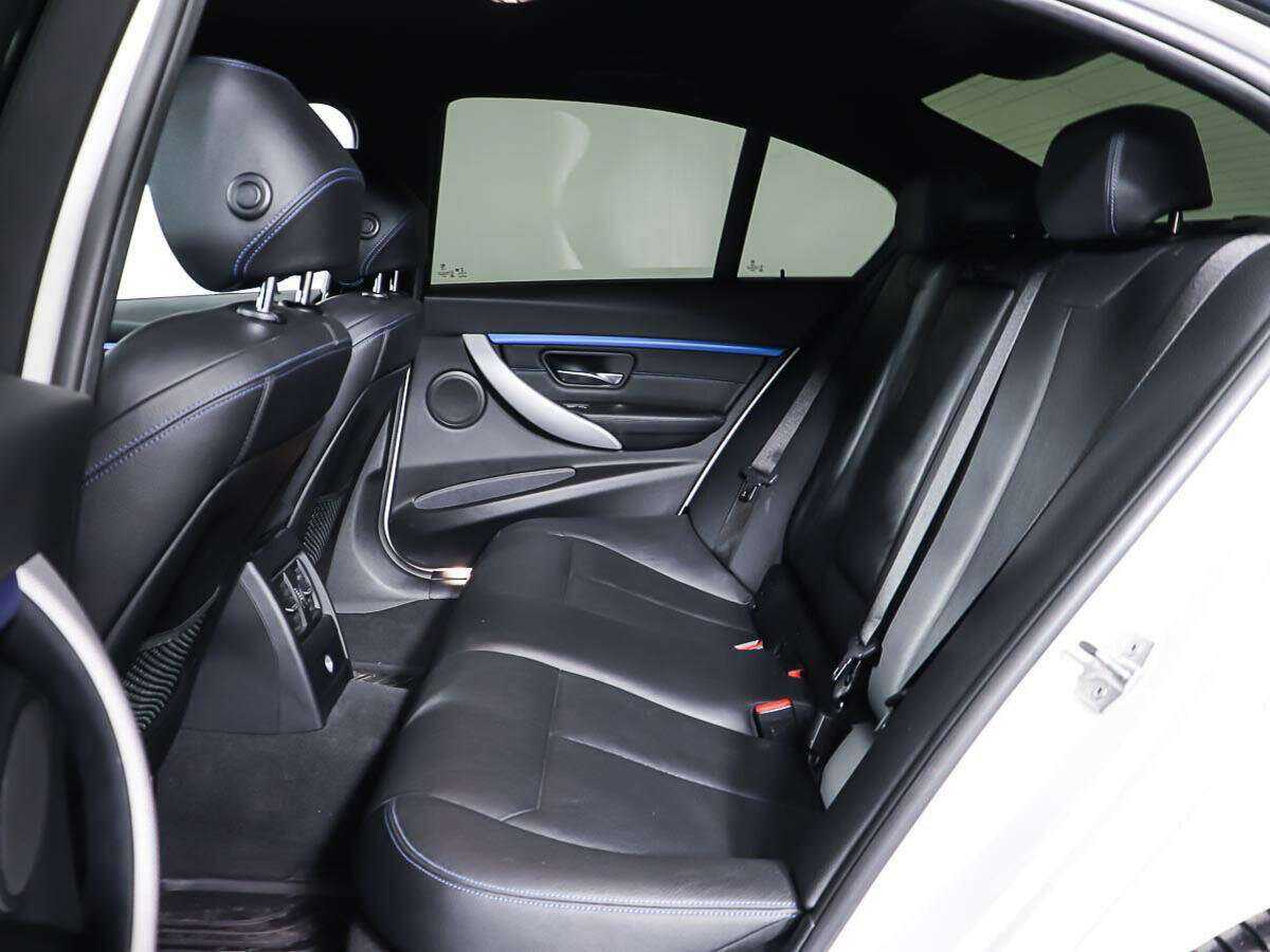 BMW 3 серии б/у, 2017, Автоматическая. Фото: #9