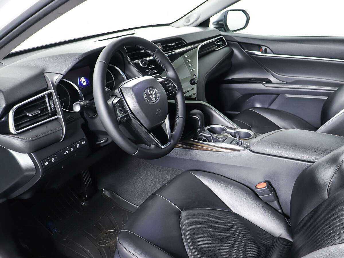 Toyota Camry б/у, 2018, Автоматическая. Фото: #12
