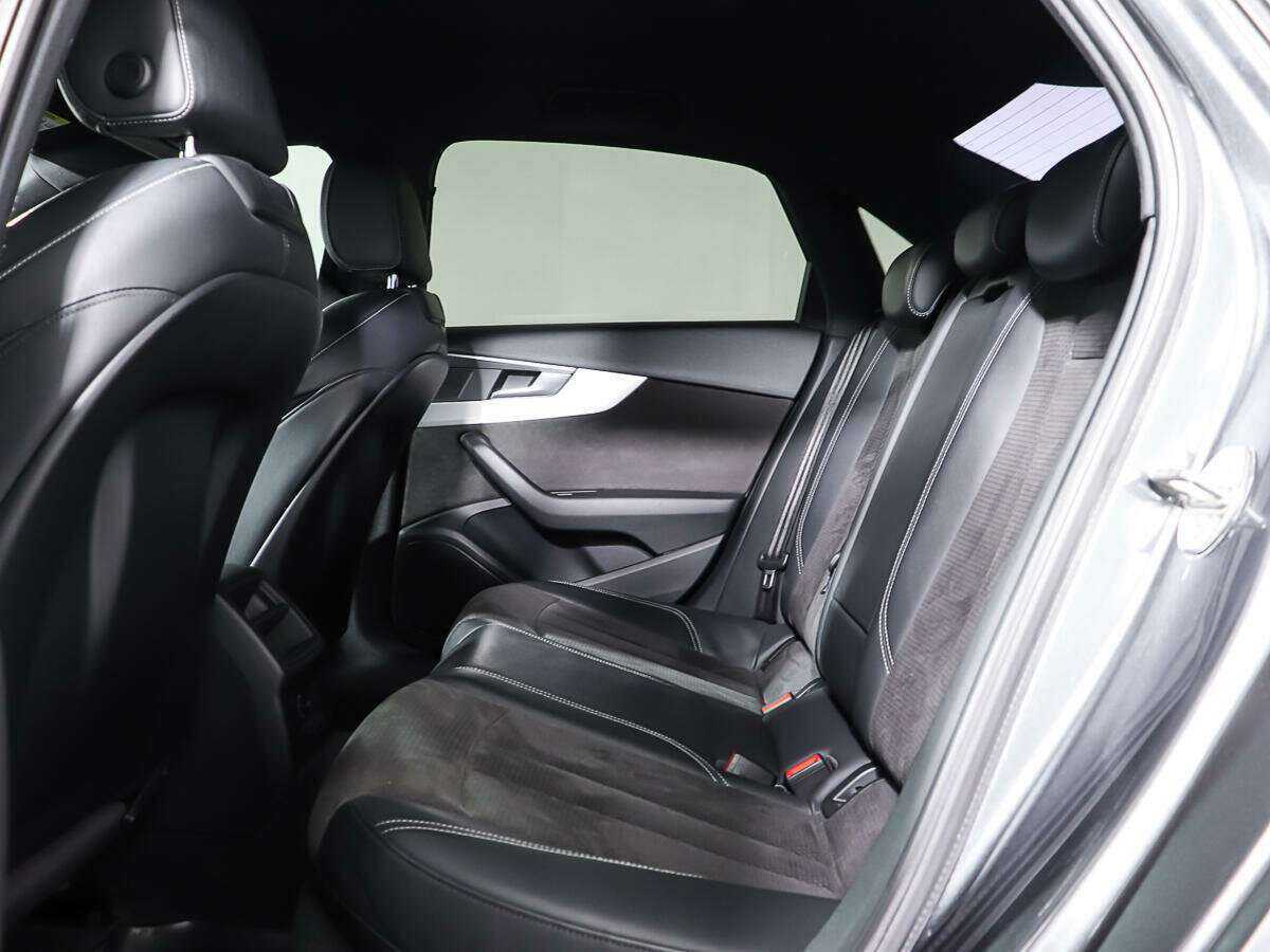 Audi A4 б/у, 2017, Роботизированная. Фото: #9