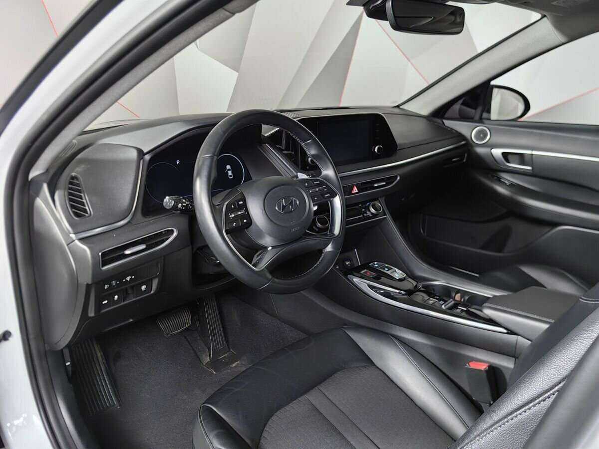 Hyundai Sonata б/у, 2019, Автоматическая. Фото: #12