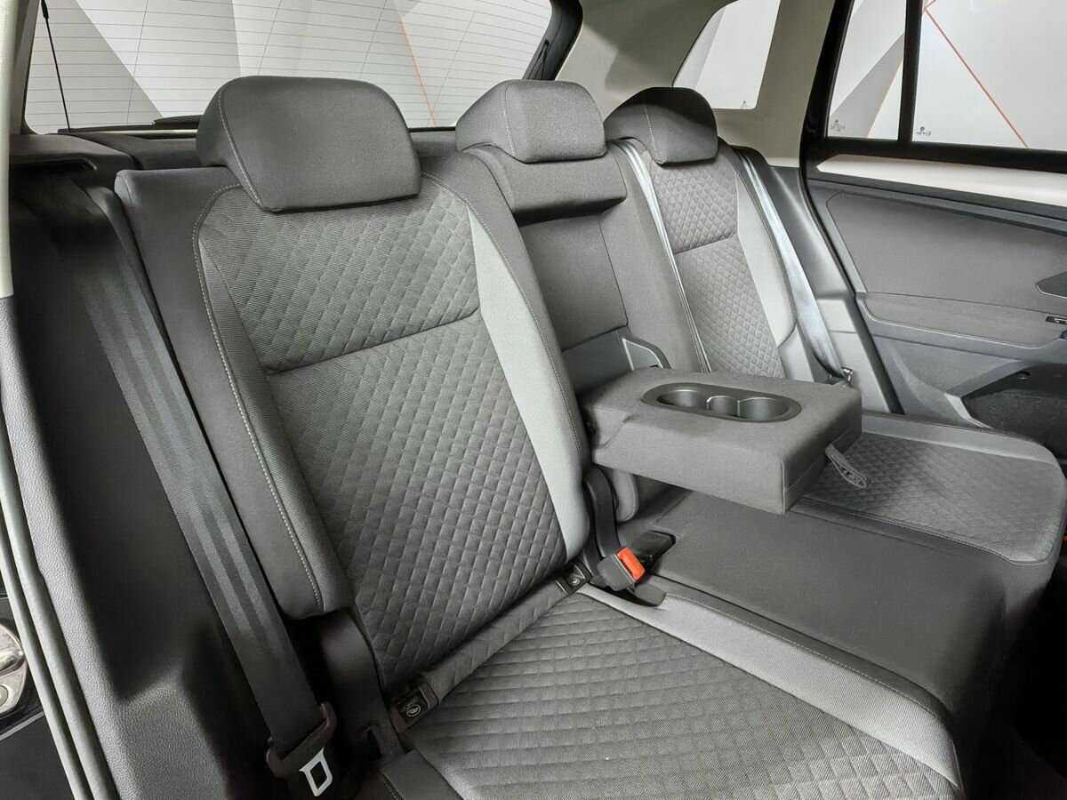 Volkswagen Tiguan б/у, 2020, Роботизированная. Фото: #12