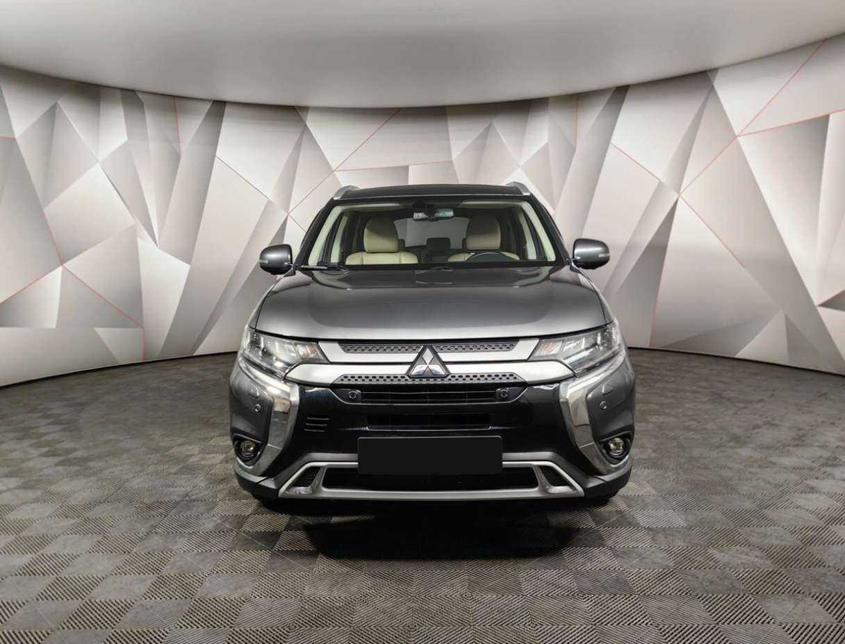 Mitsubishi Outlander б/у, 2019, Вариатор. Фото: #6