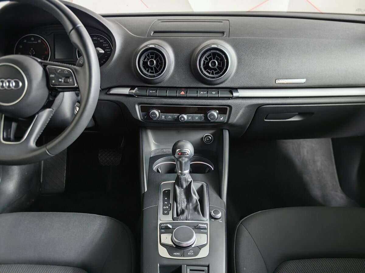 Audi A3 б/у, 2020, Роботизированная. Фото: #9