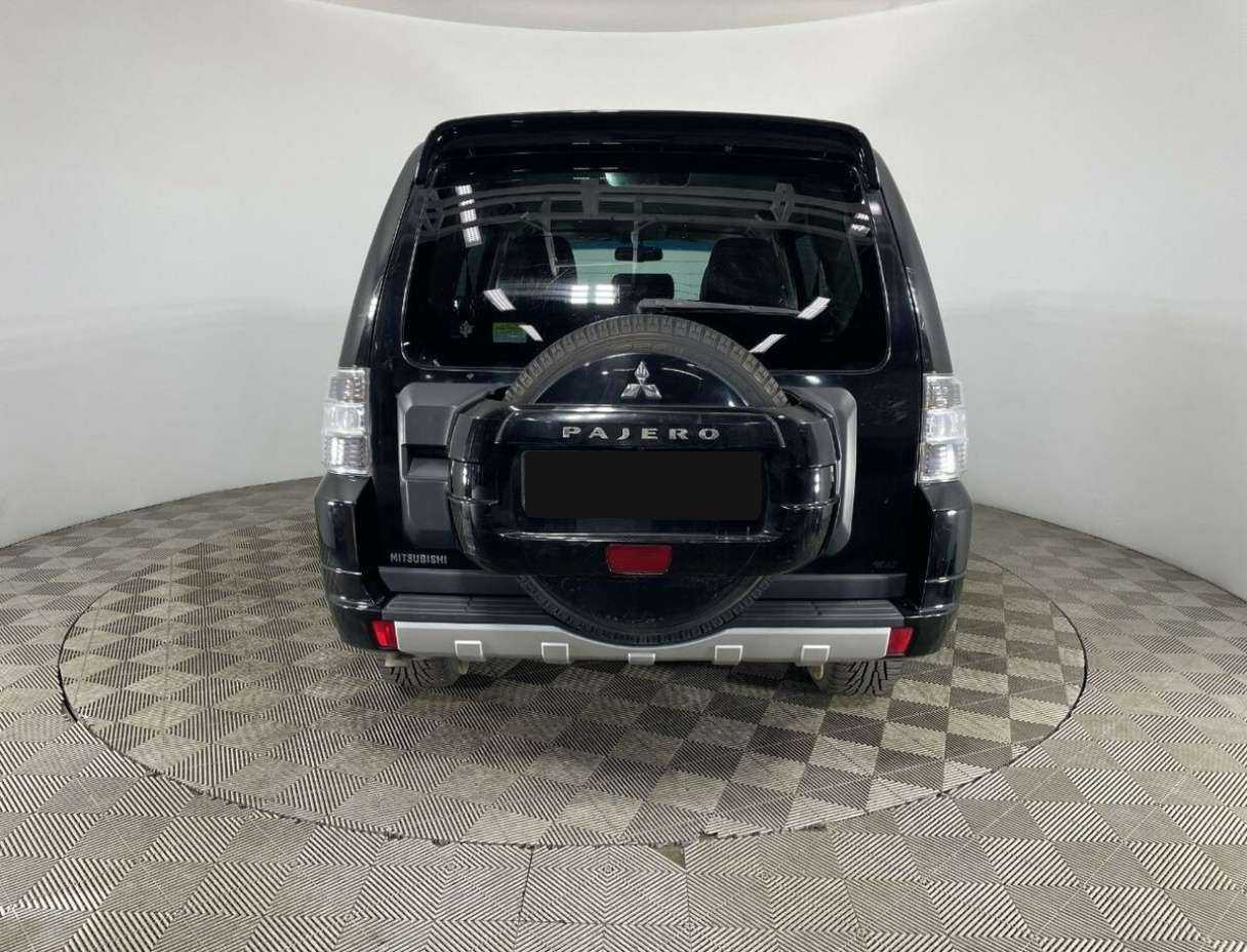 Митсубиши Паджеро б/у, 2012, Автоматическая. Фото: #2