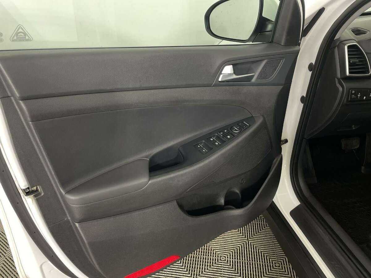 Hyundai Tucson б/у, 2019, Автоматическая. Фото: #7